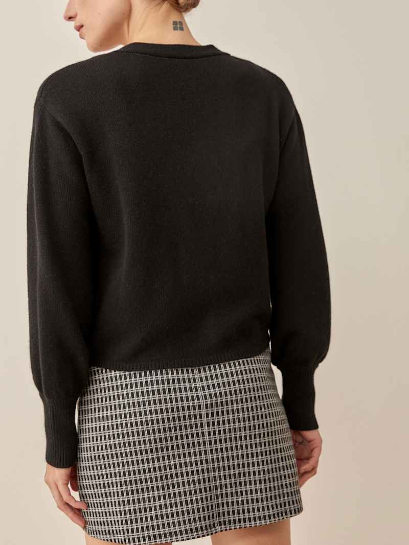Varenne Cashmere Embellished Button Set