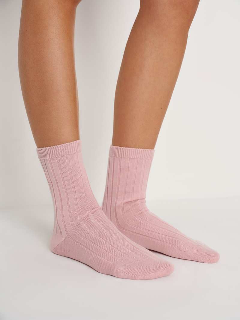 August Regenerative Merino Socks