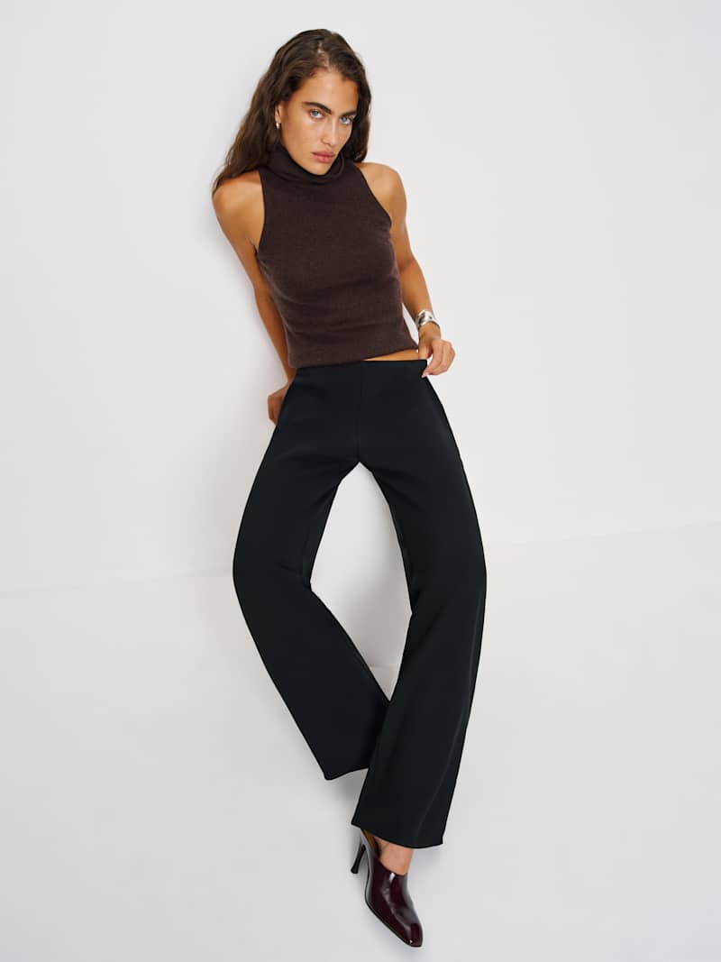 Gale Mid Rise Bias Short Pant