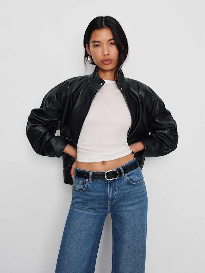Greta Super Stretch Low Rise Wide Leg Short Jeans