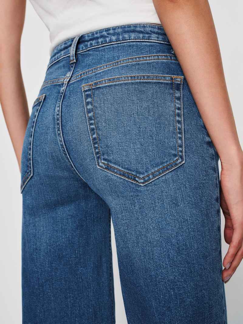 Greta Super Stretch Low Rise Wide Leg Long Jeans