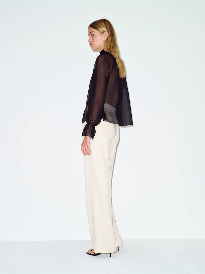 Izabel Top