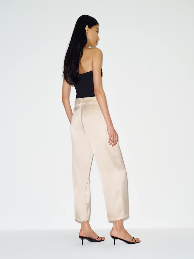 Gisele Satin Low Rise Cropped Pant