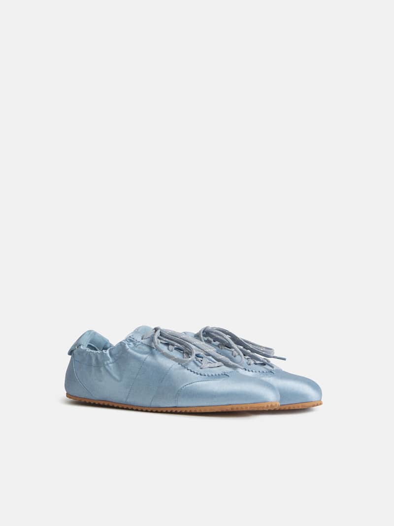 Terra Scrunch Sneaker
