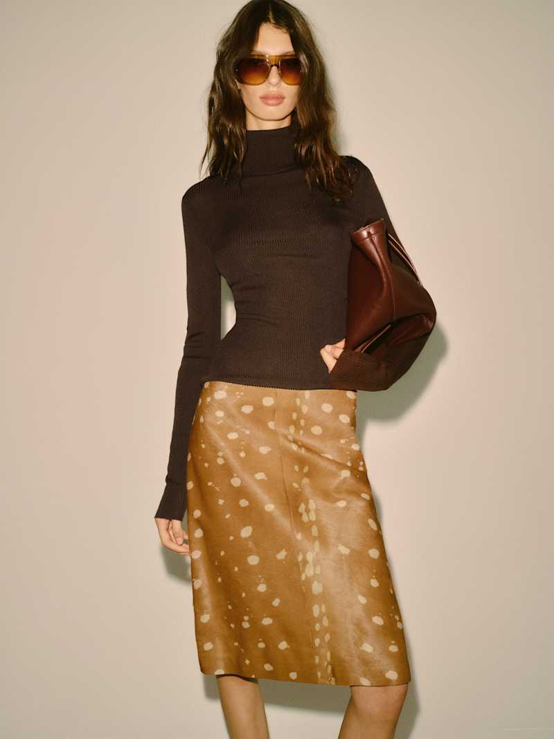 Ophelia Tissue Cashmere Turtleneck