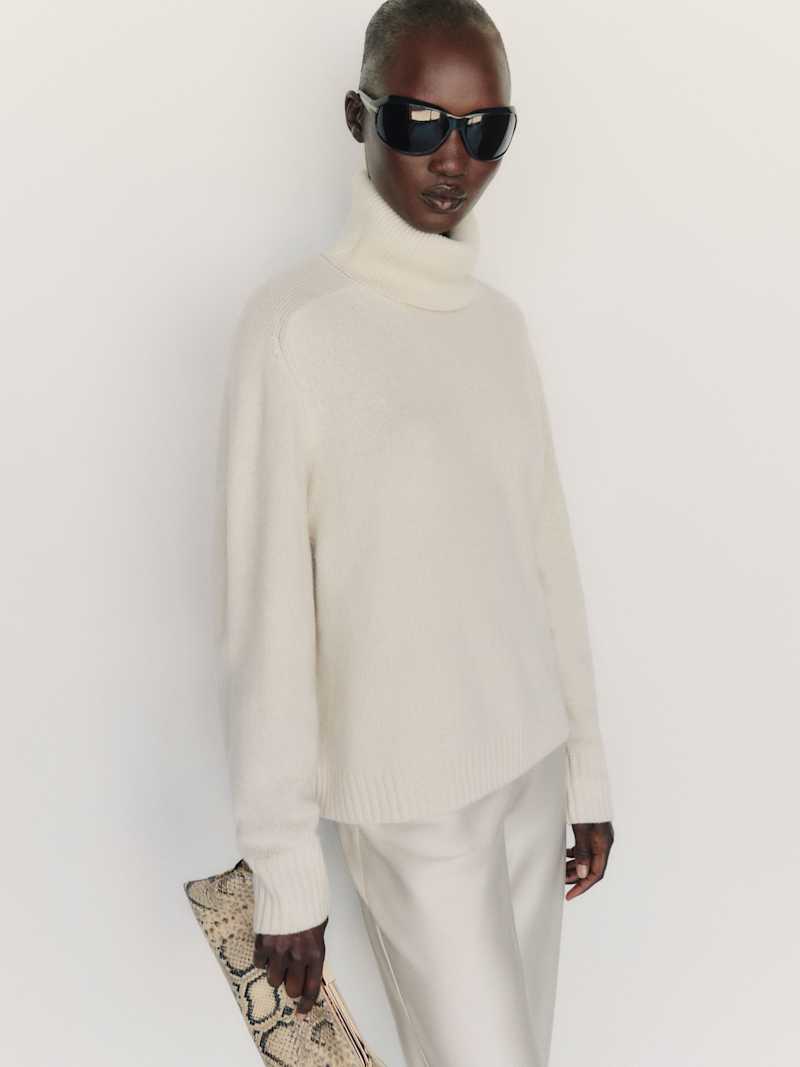 Dove Cashmere Oversized Turtleneck